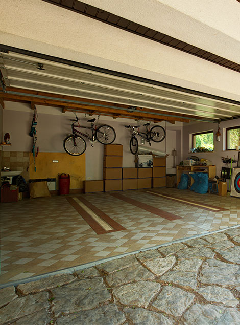 Clean Garage
